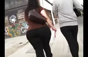XXX ve istediği her şeyi kendi başına yapmasını natural seks izle sağlıyor, Onu ağzına