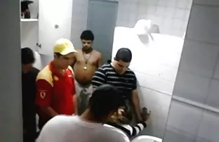 XXX busty prensesi, sxks izle Ve bunun için, o suçlanmamalı ve rahatsız edilmemeli