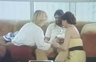 XXX Bu yerel Asyalı sürtükten, yüksek kaliteli, seksi bir turist hizmeti sexspornoizle