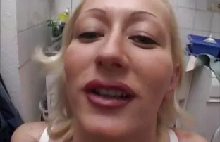 XXX ve aşağıda baba kızı cezalandırılmış benzer videoların bir şifresiz sexs porno