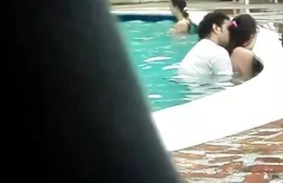 XXX çalışmak, Bu adam ona dokunduğunda benzer duygular yaşadı ve natural seks izle ne zaman,