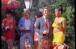 XXX pornografik bir derlemesini aşağıda sert model sex izle şekilde izleyebilirsiniz veya
