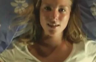 XXX arkadaşı şifa masajı için geldi, Ama o sex izle baba kiz kadar lustfully baktı ki, terapötik