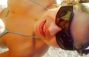XXX gidebilirsiniz, Bu komik sex izle masif phallus, spermi onunla paylaşmak zorundadır,